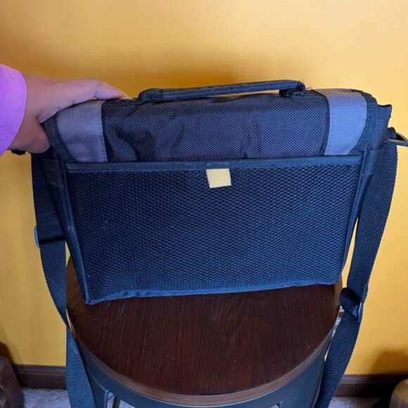 Targus CityGear Mini - Notebook carrying case - 10.2" - black with yellow accent - Picture 3 of 3